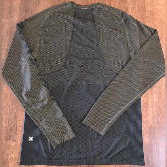 Lululemon Metal Vent Tech Long Sleeve 2.0. Fools Gold / Obsidian. Size L - Picture 8 of 8